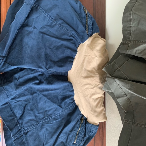 Maternity Shorts (2 pairs) - Picture 3 of 7